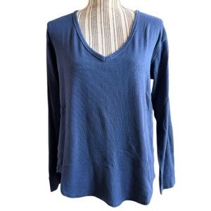 LOVE by GAP Women's Deep Blue Long Sleeve V-Neck Top medium